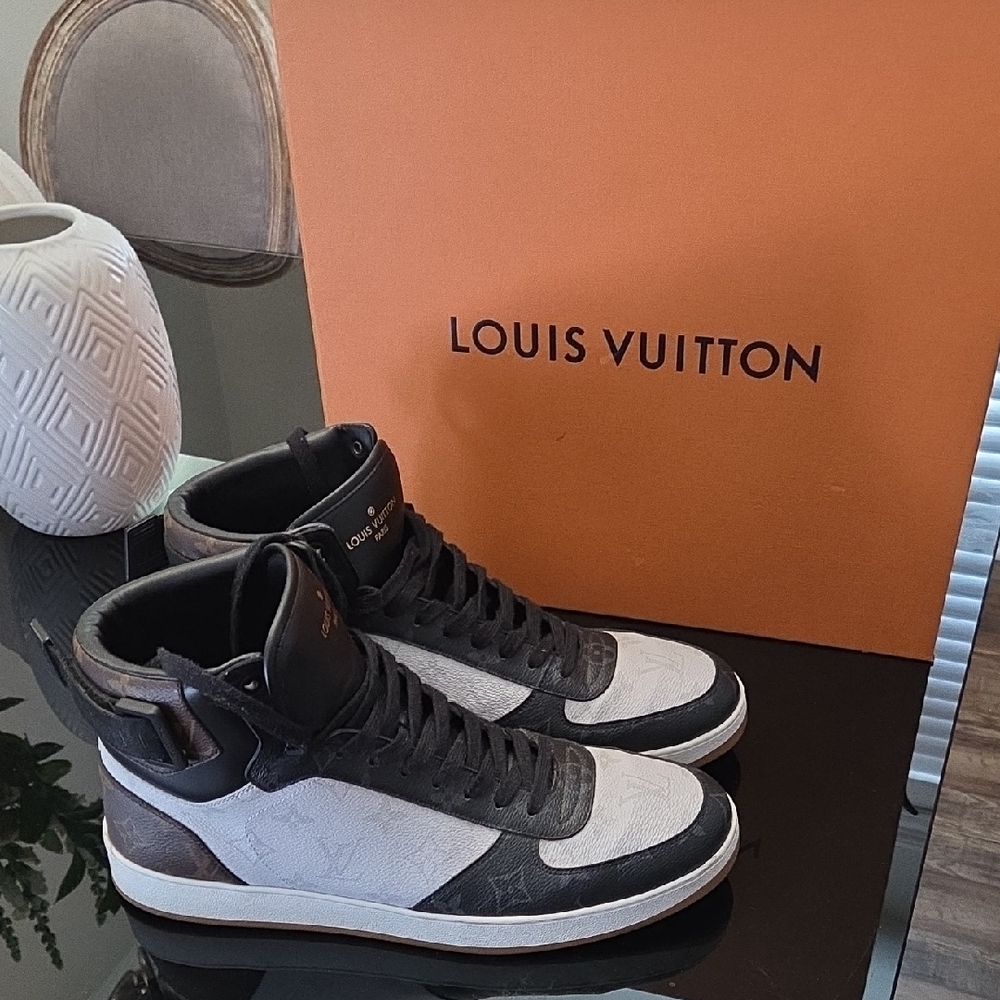 Louis Vuitton Monogram Black and White Sneakers